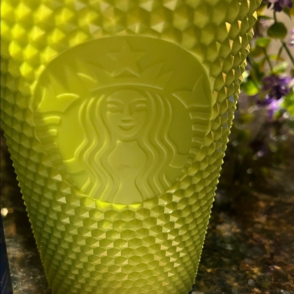 Skin / self care Essentials and Green Starbucks Frappuccino 30 years cup - Picture 10 of 13